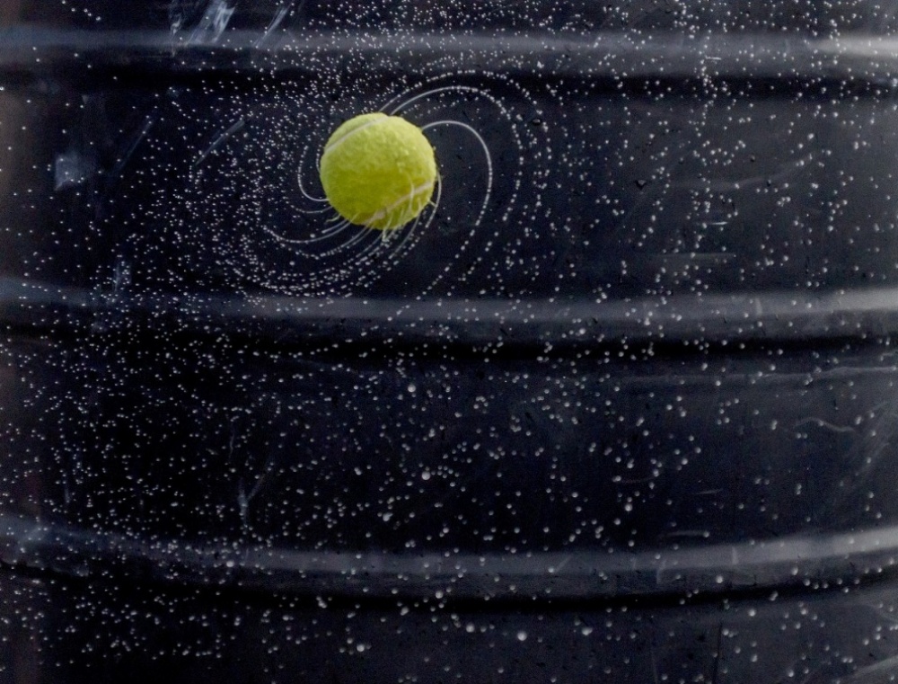 2 - Balle de tennis